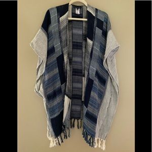 American Eagle outfitters blue plaid Cotten cardigan Nwot one size